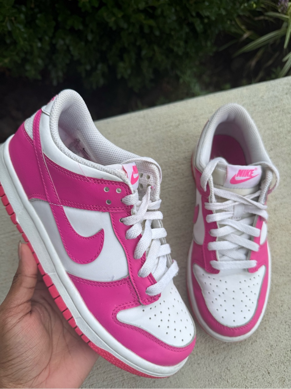 Nike Dunk Low GS Laser Fuchsia White Pink Sneakers Size 4.5Y / Women's 6